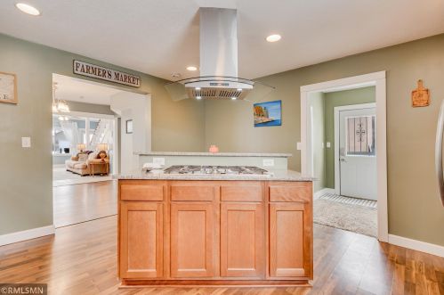 228 1 Ave, South Saint Paul MN 55075-2302 exterior