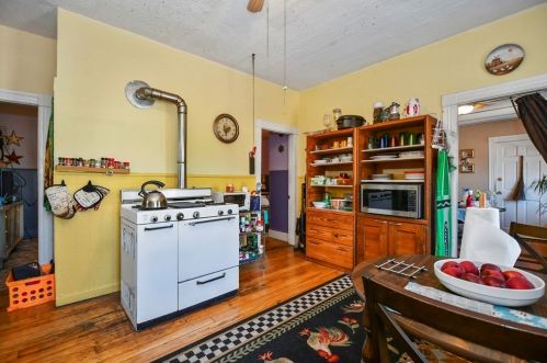 91 Southgate St, Worcester MA 01603-2846 exterior