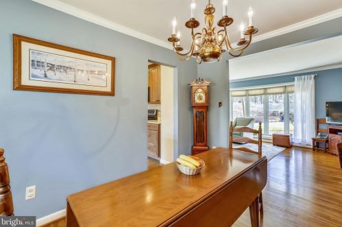 8 David Ct, Silver Spring MD exterior