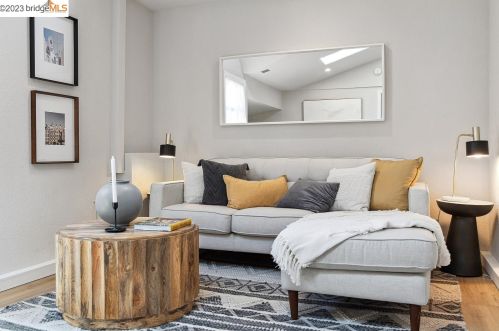 944 Ky Rte, Berkeley CA 94706-1423 exterior