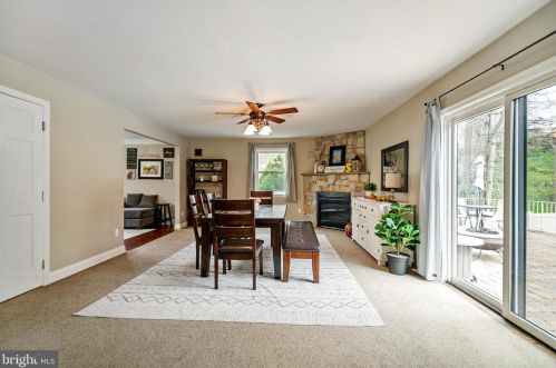 915 Standish Ave, Huntingdon Valley PA 19006-8725 exterior