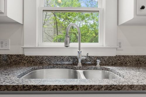 30 Clifton St, Atlanta GA  30317-2010 exterior