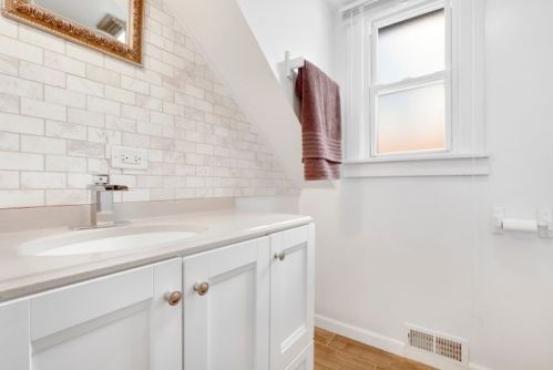 1700 91 Pl, Chicago IL 60619-7614 exterior