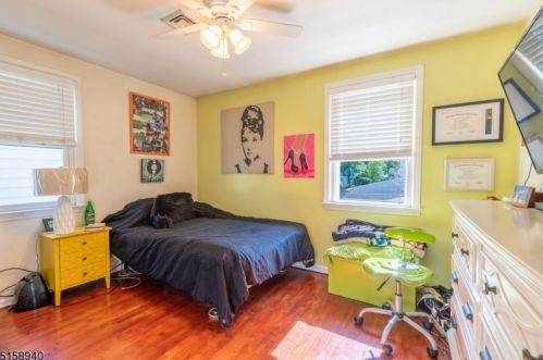 1021 Jefferson Ave, Rahway NJ 07065-2721 exterior