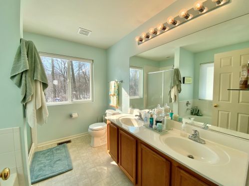 2408 Fleetwood Dr, Joliet IL 60432-0796 exterior