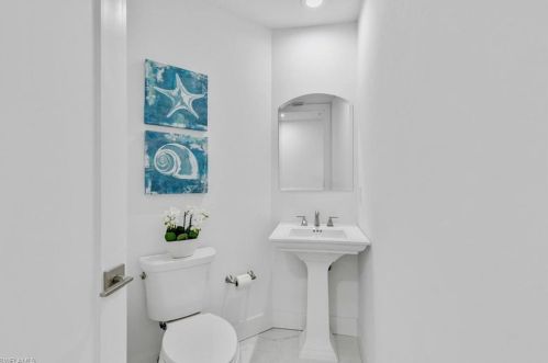 161 Colonade Cir, Naples FL 34103-8720 exterior