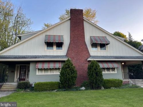 408 High St, Hanover, PA 17331-3919