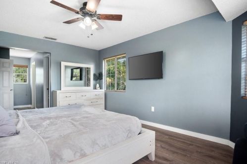 2731 8 Ave, Naples FL 34120-4919 exterior