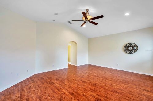 10246 Evergreen Hill Dr, Tampa FL 33647-2944 exterior