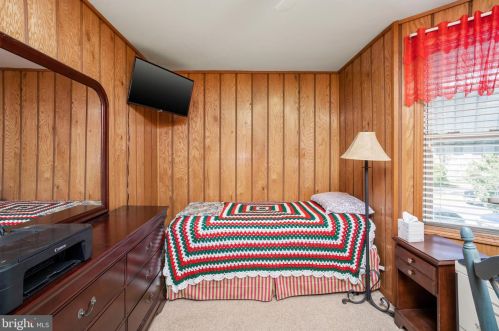 518 Schiller Ave, Trenton NJ 08610-6029 exterior