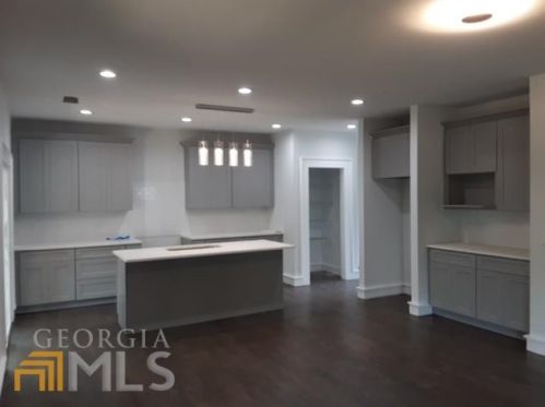 3196 Mae Ave, Atlanta, GA 30319-2349