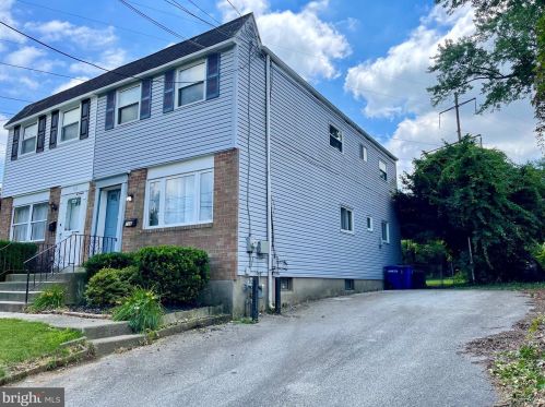 108 Knowles Ave, Manor, PA 19036-2105