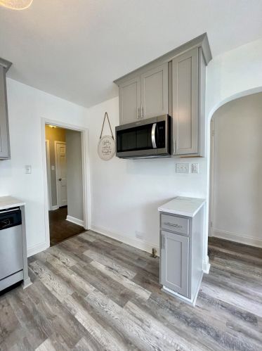 3347 77 St, Milwaukee WI 53219-3818 exterior