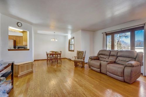 2327 Parnell Ave, Milwaukee WI 53221-4250 exterior