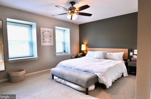 7523 Heatherton Ln, Rockville MD  20854-3232 exterior