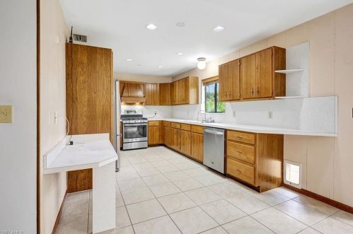 130 20 St, Naples FL 34117-9410 exterior