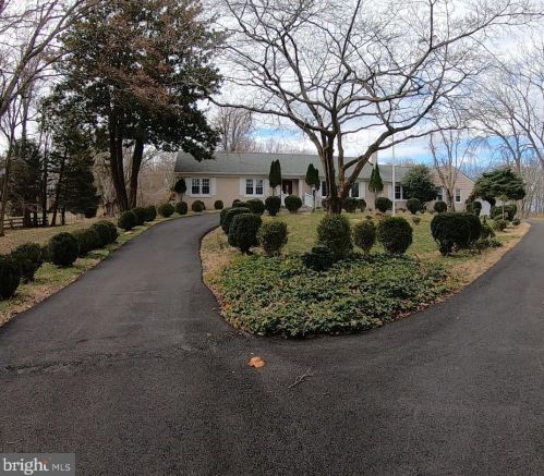 10510 Glen Rd, Rockville MD  20854-4134 exterior