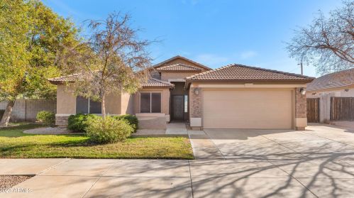 7715 20th Dr, Phoenix AZ  85041-7711 exterior