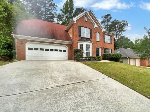 7213 Monterey Ave, Lithonia GA  30058-8243 exterior