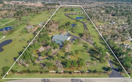 5450 Honea Egypt Rd, Montgomery TX 77316-9483 exterior