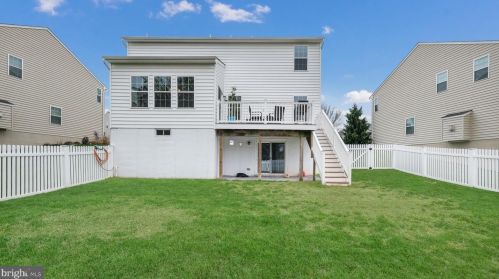 65 Plymouth Dr, Limerick PA 19468-2871 exterior