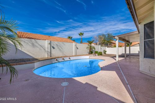 15432 22 Pl, Phoenix AZ 85042-8104 exterior