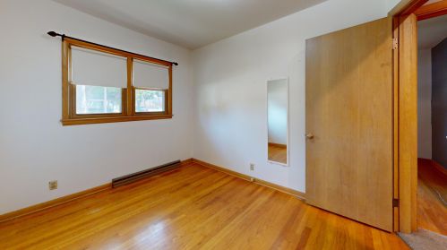 7824 Verona Ct, Milwaukee WI  53219-3860 exterior