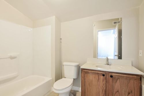 1292 Purcell Ave, Saint Louis MO 63130-2505 exterior