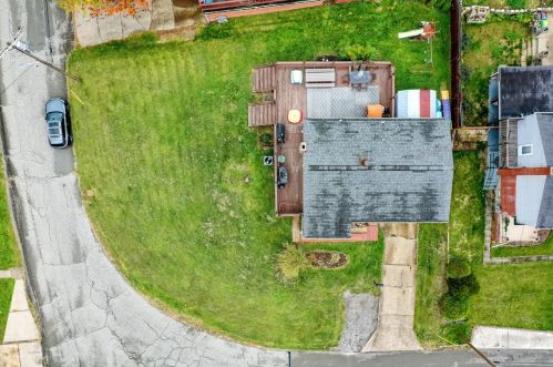 1107 Queensbury St, Pittsburgh PA 15205-3728 exterior