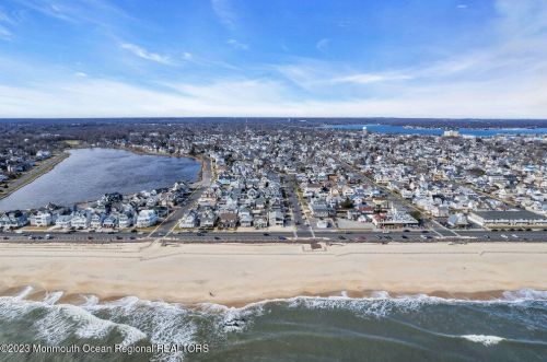 1900 Ocean Ave, Belmar NJ 07719-2455 exterior