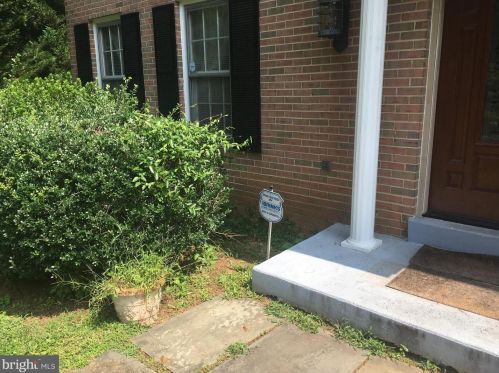 11901 Ambleside Dr, Rockville MD 20854-2112 exterior