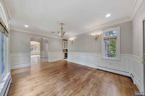 32 Lenox Ave, Demarest NJ 07627-2112 exterior