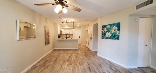 19820 13th Ave, Phoenix, AZ 85027-4308