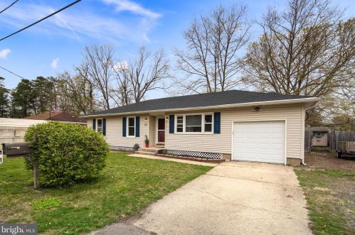 110 Carlisle St, Browns Mills, NJ 08015-3200