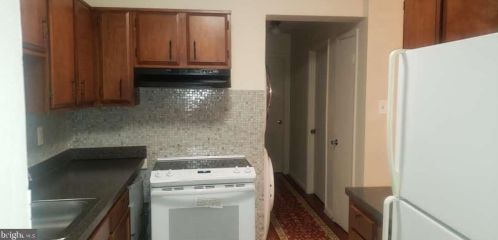 6260 Edsall Rd, Alexandria VA  22312-2607 exterior