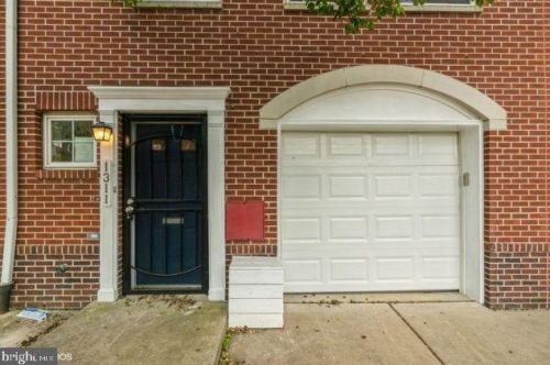 1311 Marshall St, Philadelphia PA 19122-4314 exterior