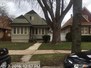 3154 52nd St, Milwaukee WI  53216-3240 exterior