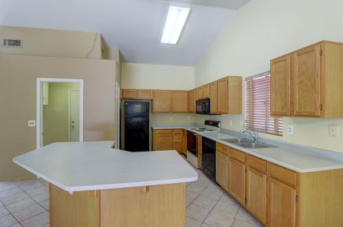 20410 30th St, Phoenix AZ  85050-4716 exterior