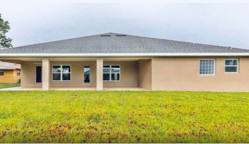 1919 Sylvester Ln, Fort Pierce, FL 34984-4444