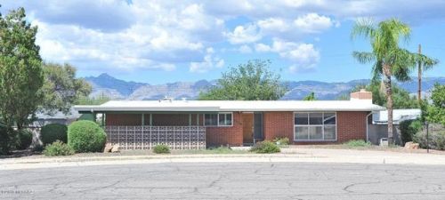 8509 3rd St, Tucson, AZ 85710-2501