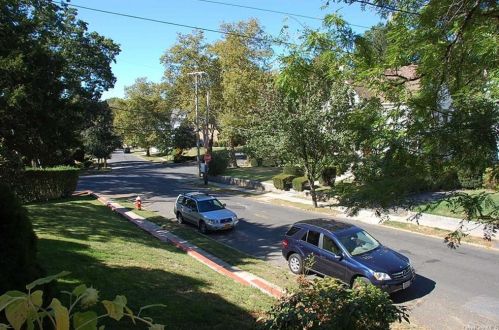 3 Darwood Pl, Mount Vernon, NY 10553-1201