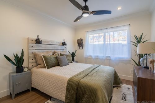 14291 Prospect Ave, Tustin CA  92780-2316 exterior