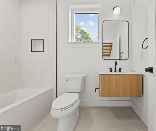 4315 Boone St, Philadelphia PA 19128-5003 exterior