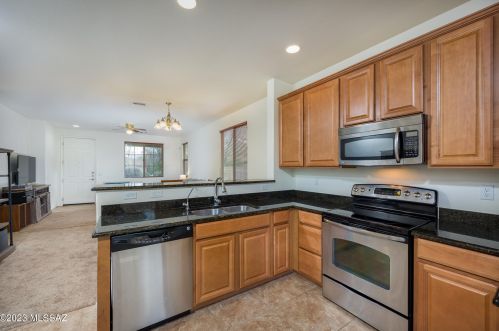 3262 Lakeside Ridge Loop, Tucson AZ  85730-2700 exterior