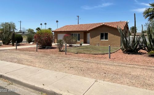 1802 20th St, Phoenix AZ  85006-2325 exterior