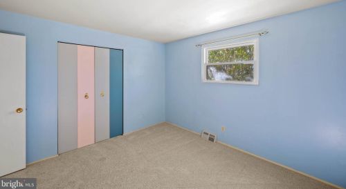 7994 Crownsway, Glen Burnie MD 21061-6264 exterior