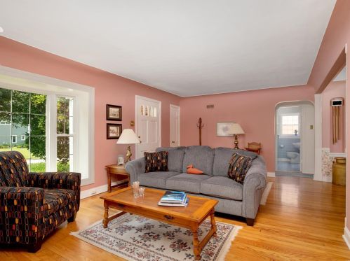 625 Essex Ave, Saint Louis MO 63122-4707 exterior