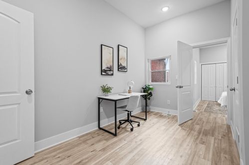 373 Main St, Pittsburgh PA  15201-1153 exterior