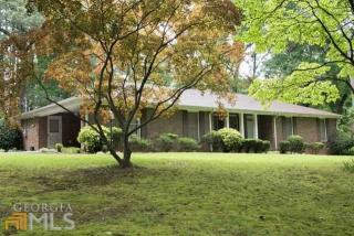 237 Sherwood Dr, Lawrenceville, GA 30046-8404