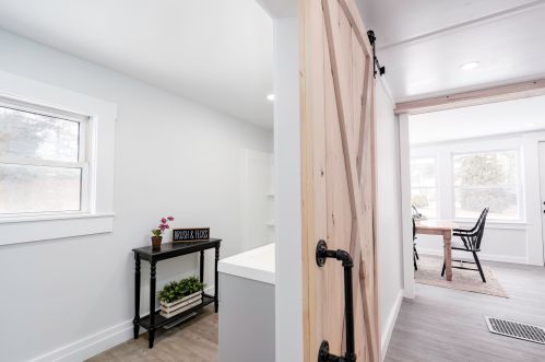 52 Pembroke Rd, Concord NH 03301-5707 exterior